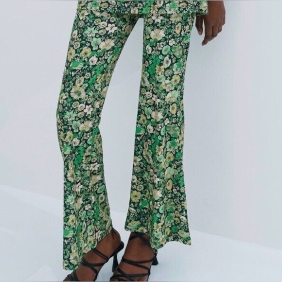 Zara Pants - Zara Green Floral Wide-Leg Pants